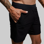 VERSATILE SHORT W/ COMPRESSION 7" - Black