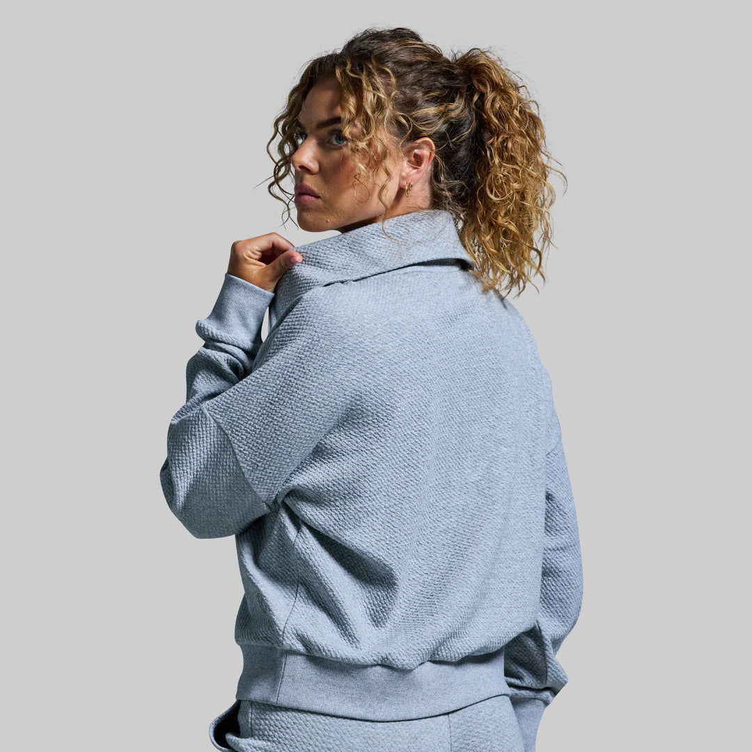 *Forpöntun* Revive Cloud Sweatshirt