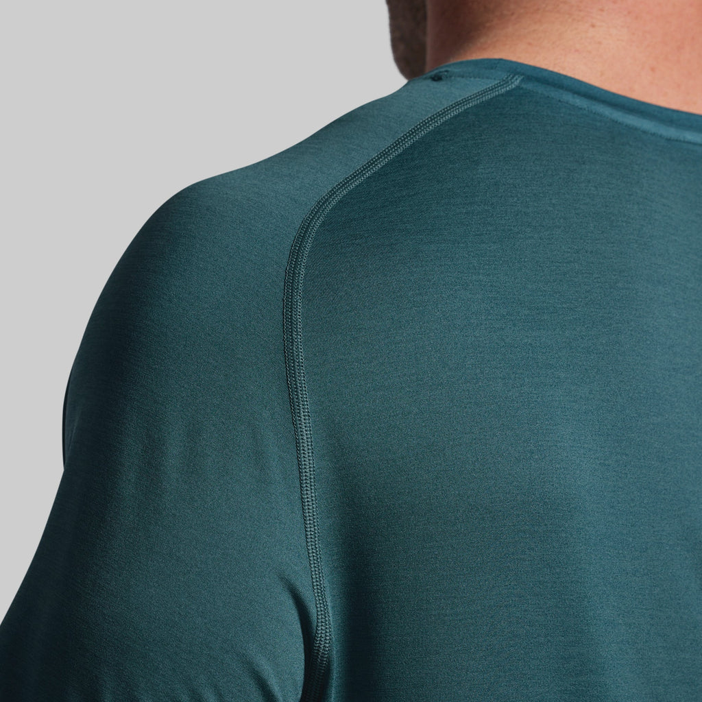 *Forpöntun* Training Tee - Aegean