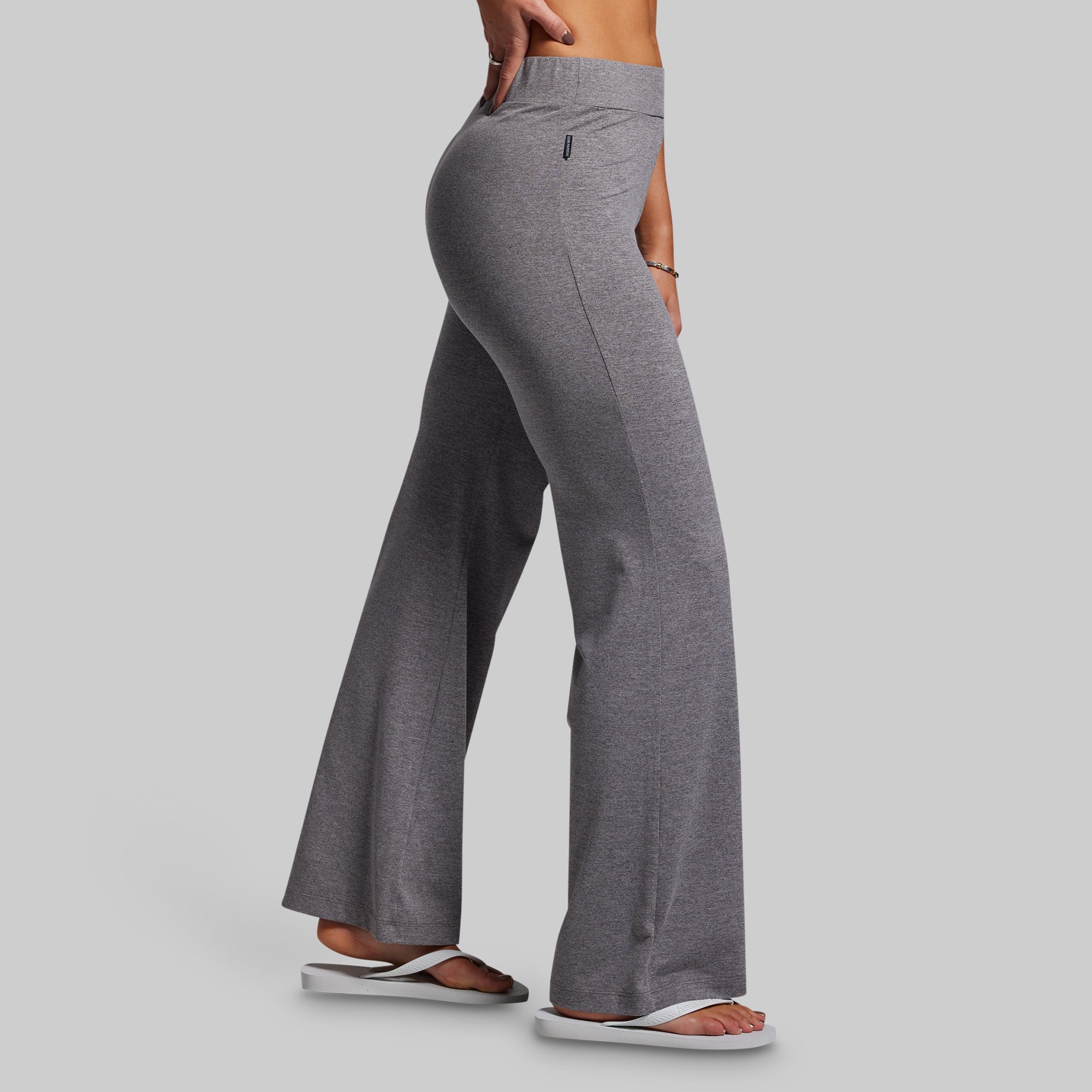*Forpöntun* BP Premium Basic Lounge Pant - Heather Grey