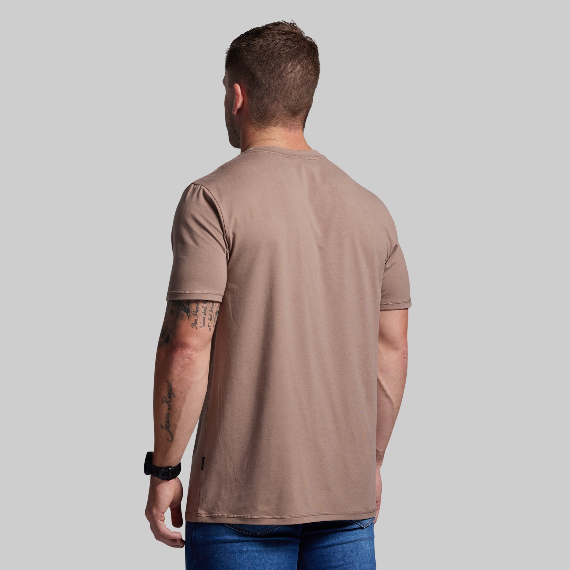 *Forpöntun* BP Premium Basic Crew - Java