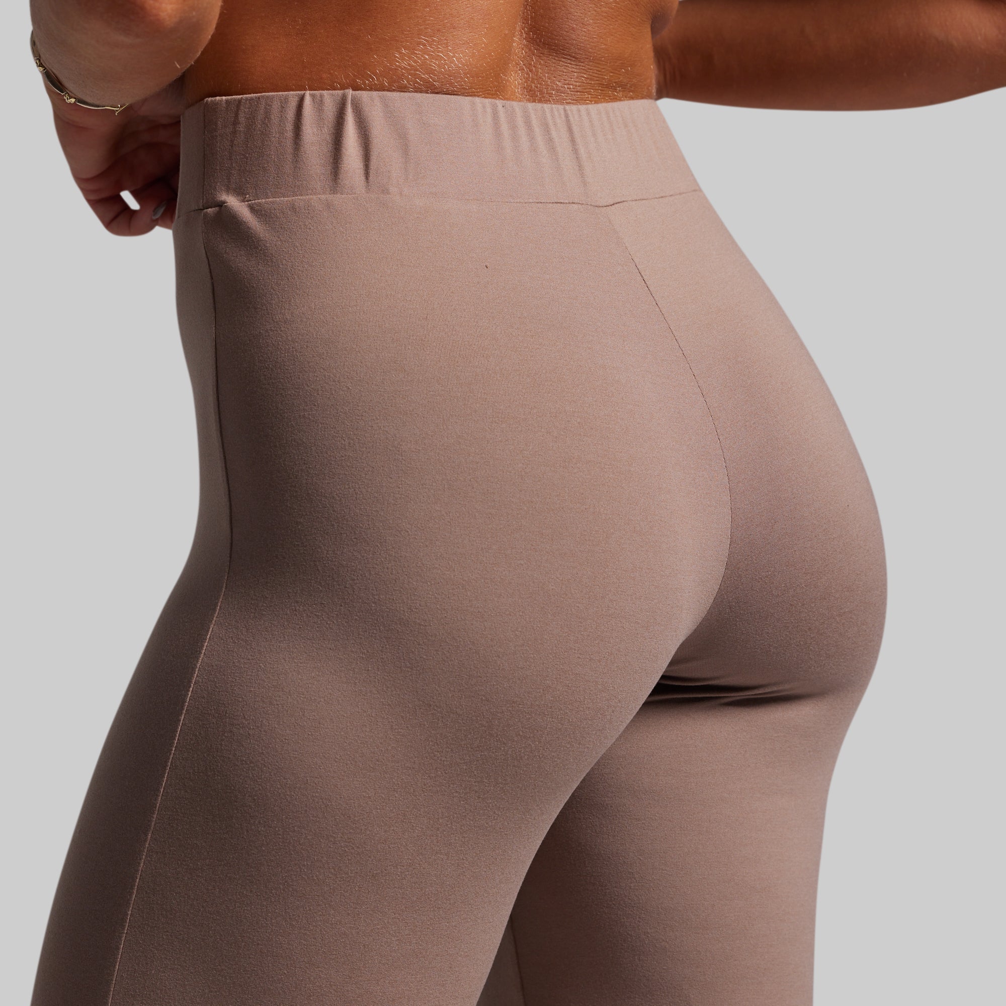 *Forpöntun* BP Premium Basic Lounge Pant - Java