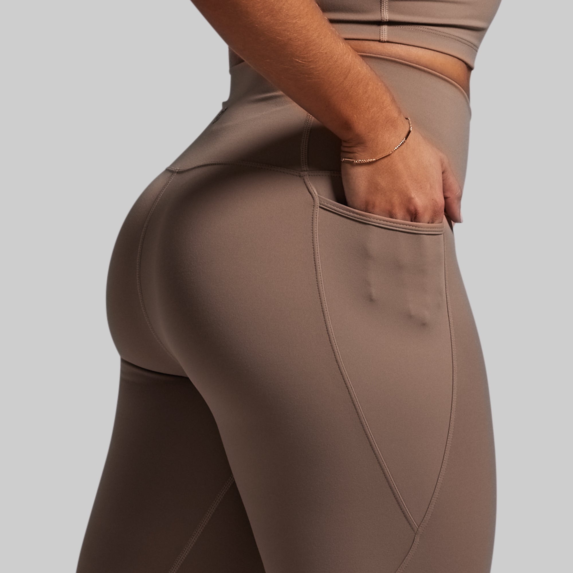 *Forpöntun* Eccentric Legging - Java