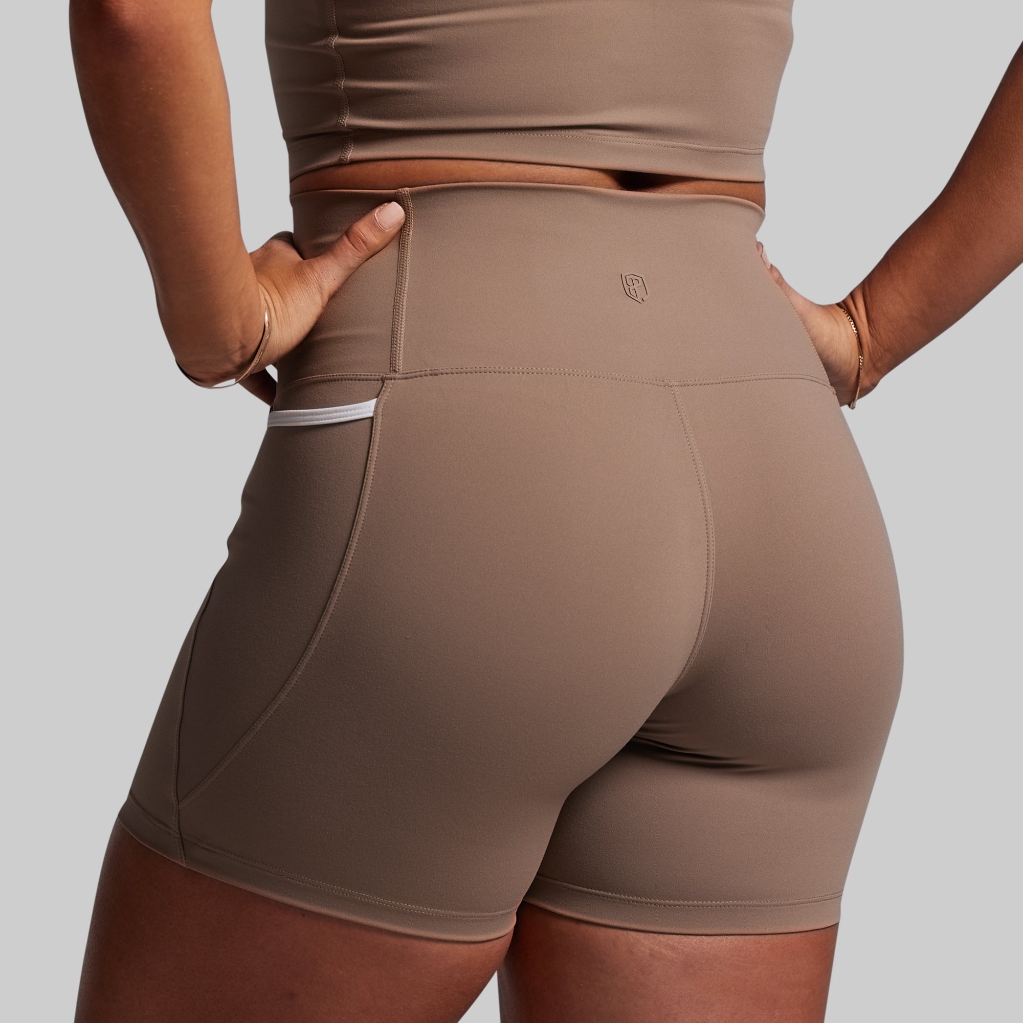 *Forpöntun* Eccentric Short - Java