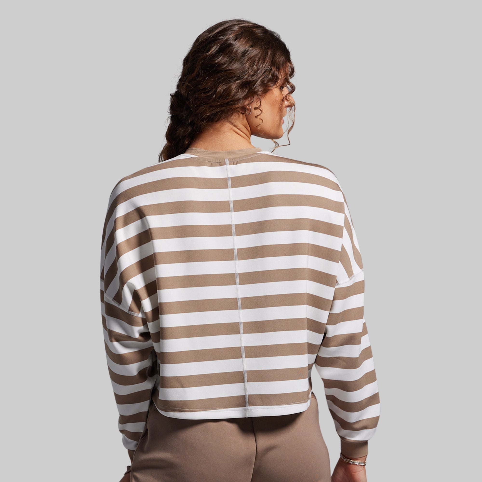 *Forpöntun* Lounge Lux Cropped Pullover - Java stripe