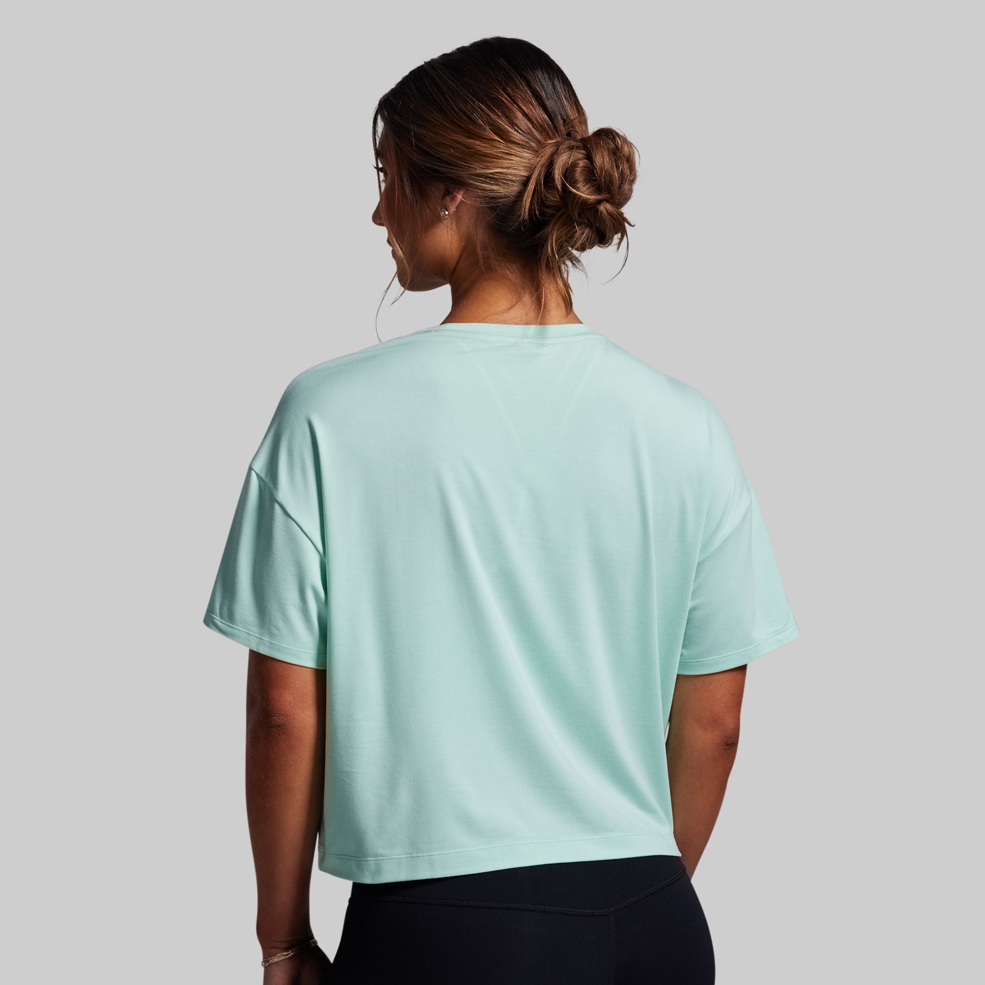 *Forpöntun* BP Premium Basic Crop Tee - Jelly mint