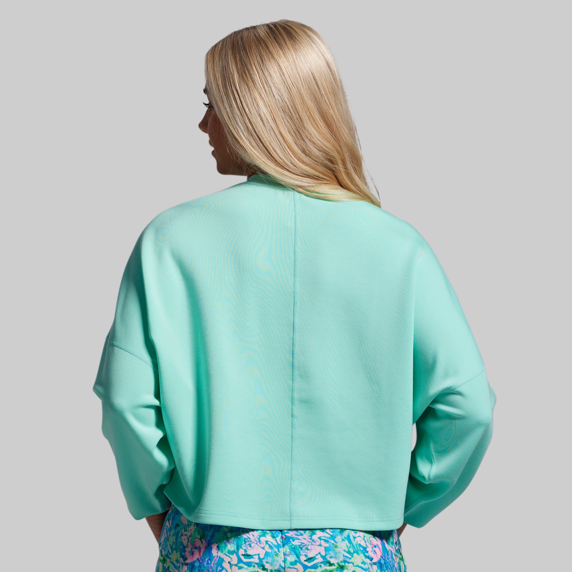 *Forpöntun* Lounge Lux Cropped Pullover - Jelly Mint