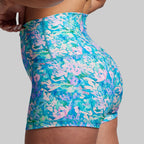 *Forpöntun* New Heights Booty Short - Blossom
