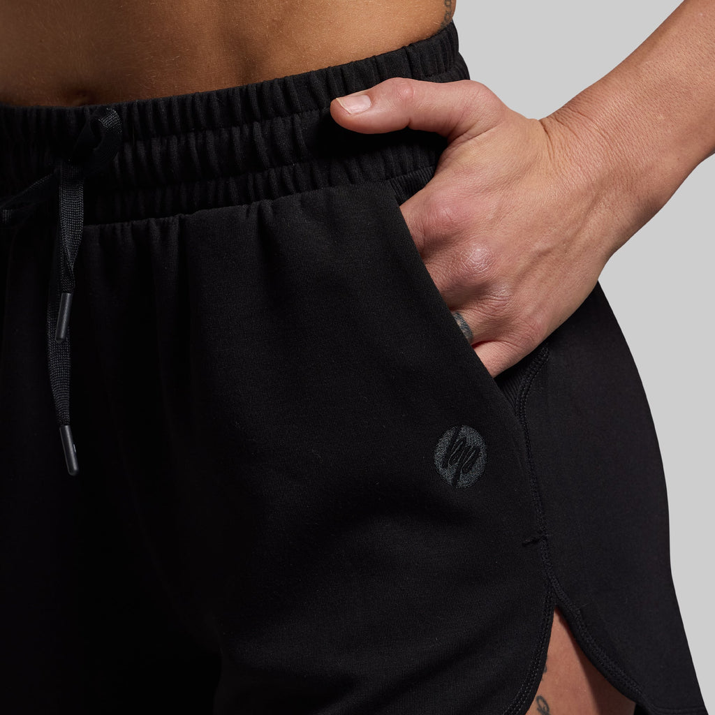*Forpöntun* Lounge Lux Short - Black
