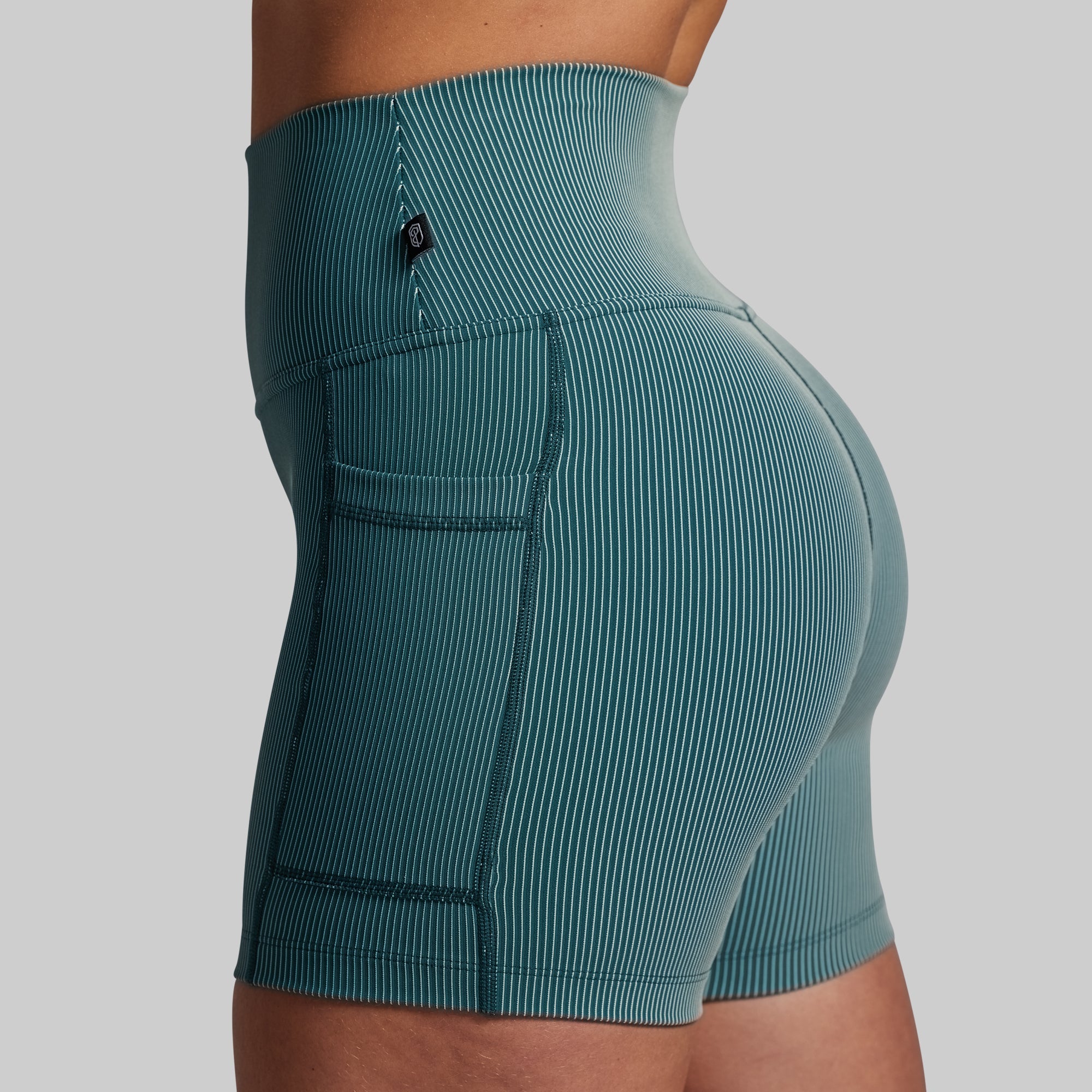 *Forpöntun* All or Nothing Short - Aegean Prism