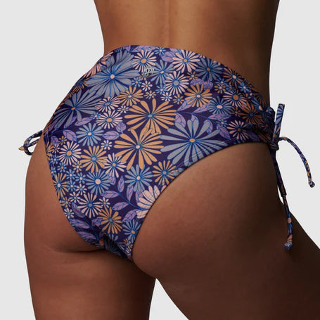 *Forpöntun* Making Waves Bikini Bottom