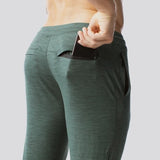 *Forpöntun* MEN'S REST DAY ATHLEISURE JOGGER