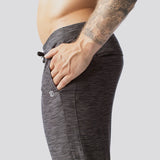 *Forpöntun* MEN'S REST DAY ATHLEISURE JOGGER