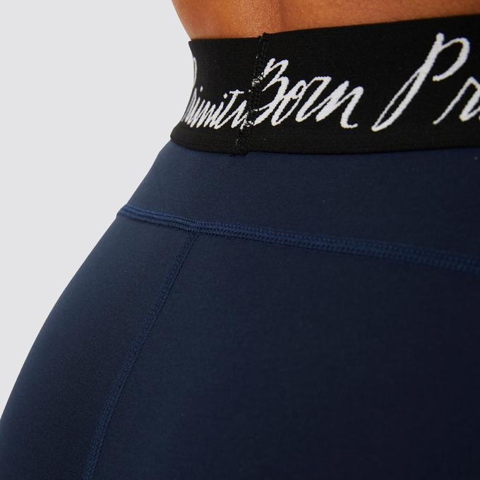 *Outlet* Grit Meets Grace Shortie