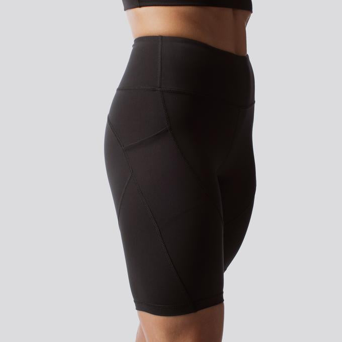 *Outlet* Cadence Short